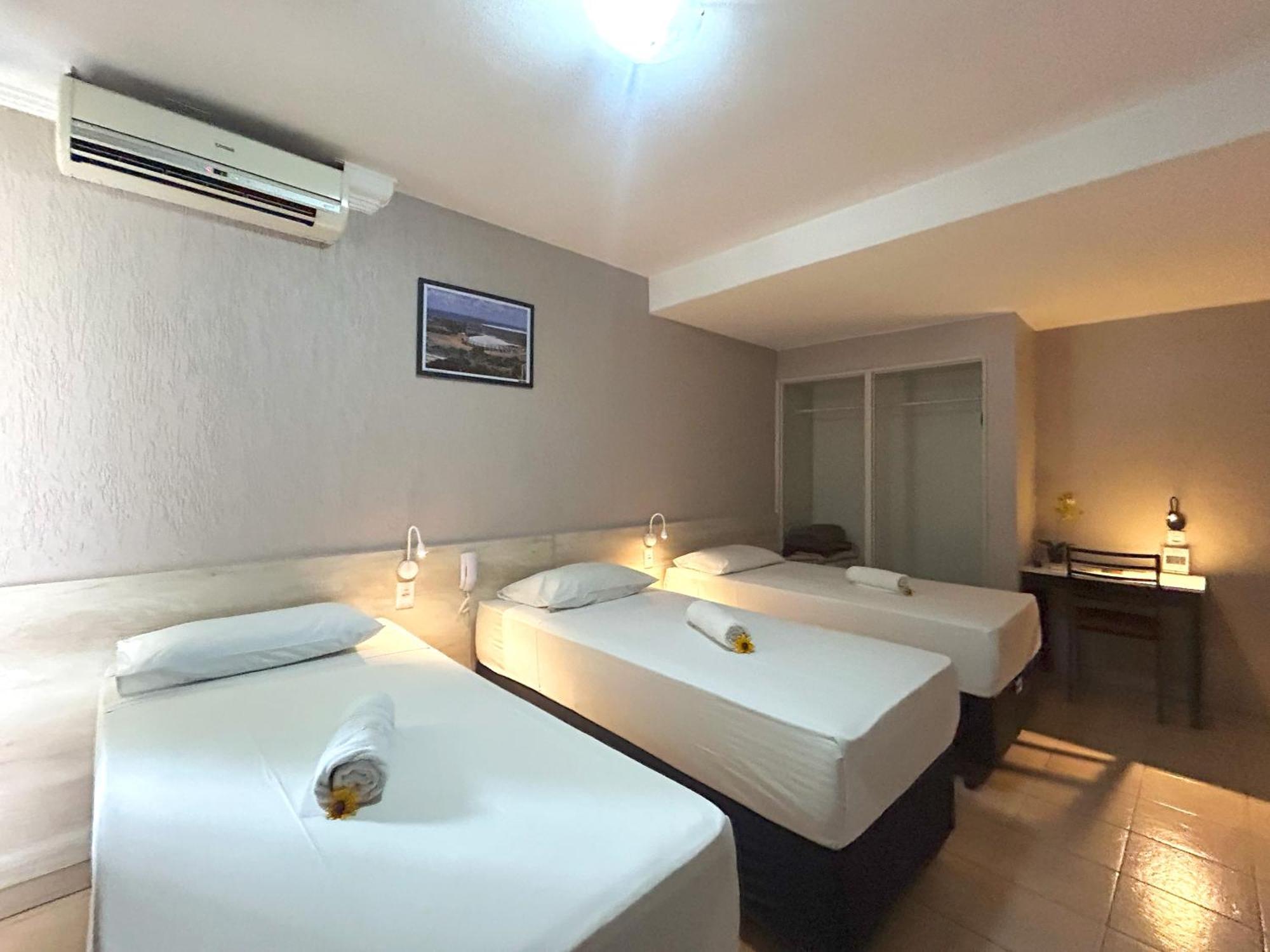 Hotel El Pilar By Bsb Inn Brasília Luaran gambar