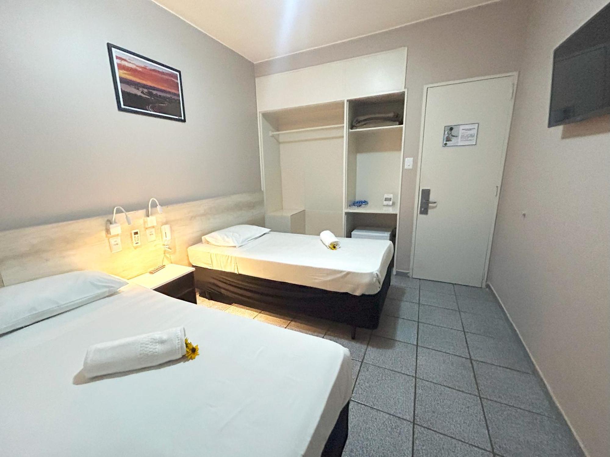 Hotel El Pilar By Bsb Inn Brasília Luaran gambar