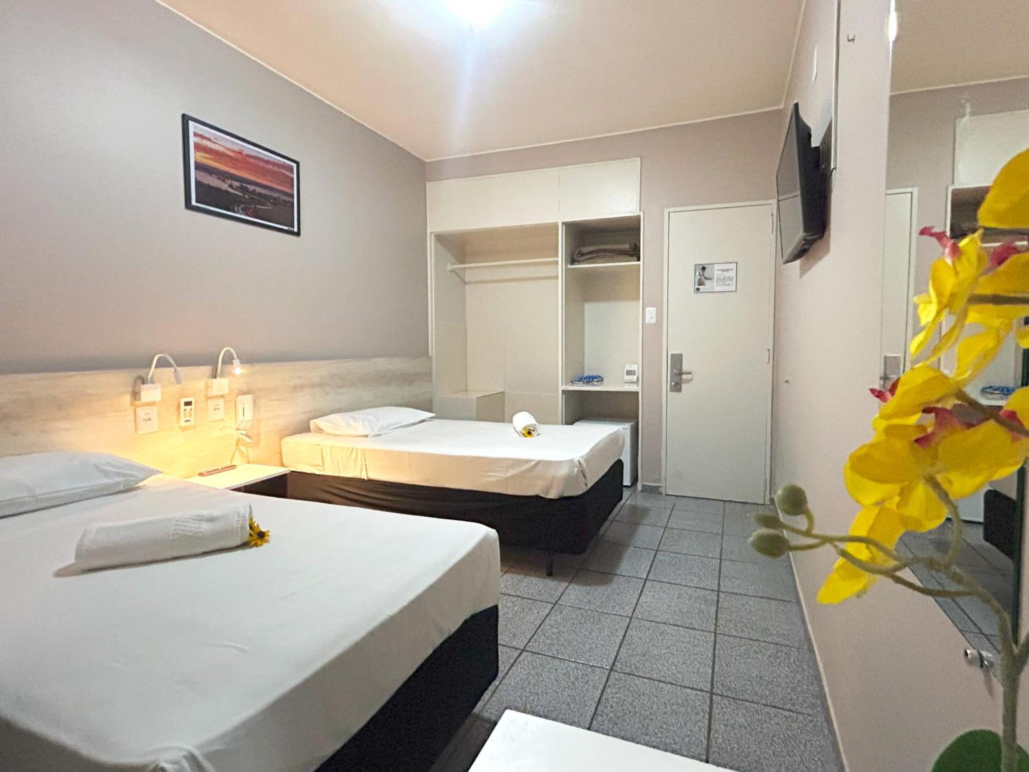 Hotel El Pilar By Bsb Inn Brasília Luaran gambar